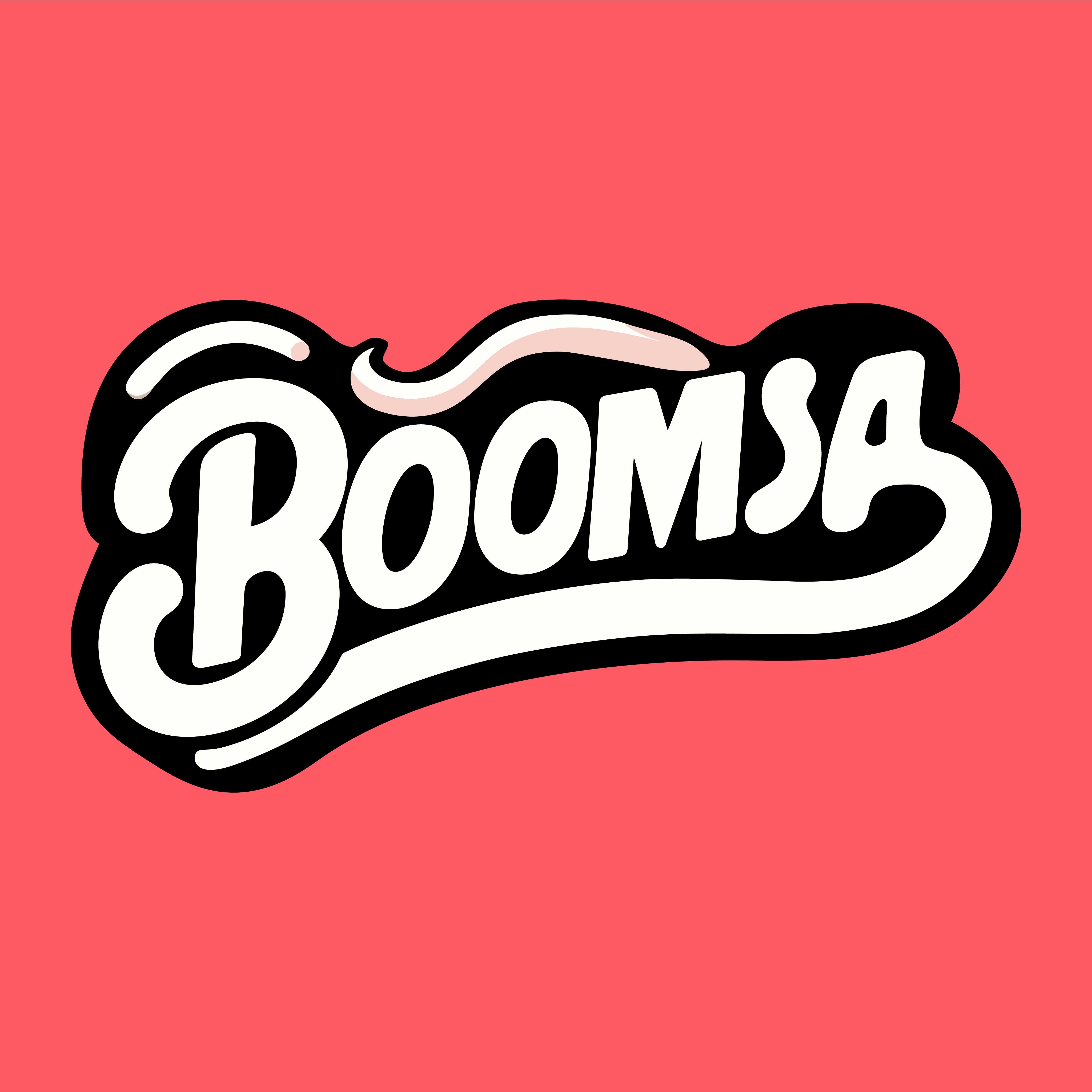 Recurso 8: Logotipo Boomsa sobre fondo rosado